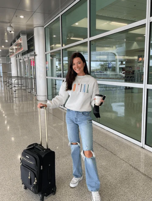 AIRPORT-OUTFIT-IDEAS-2024