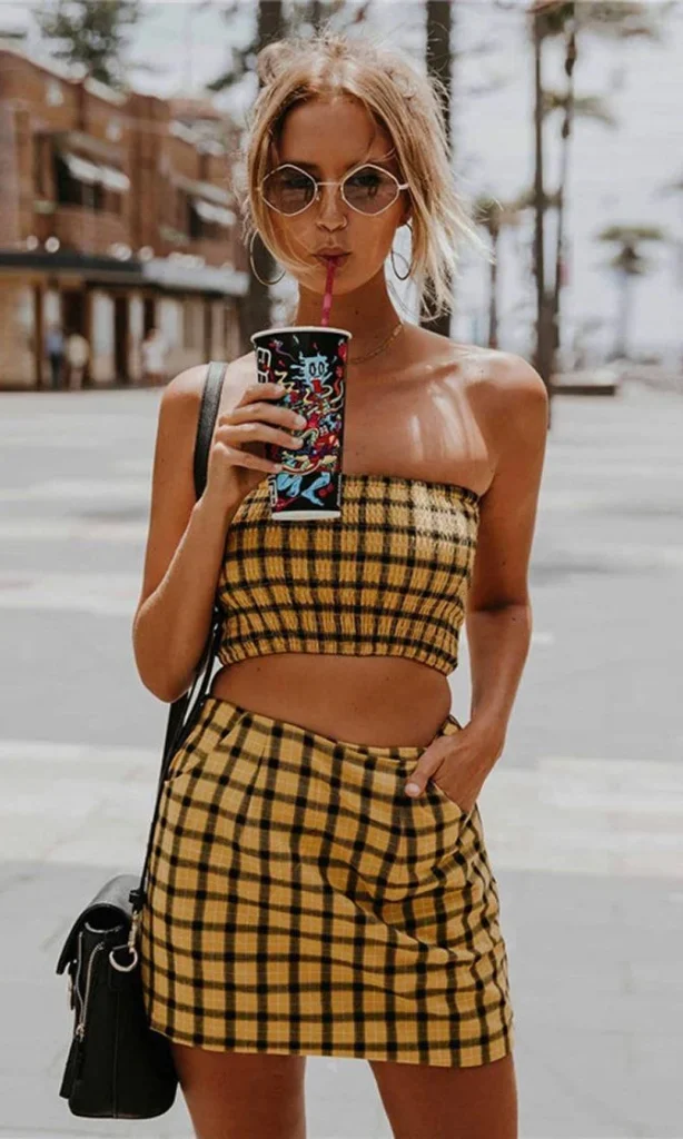 25 Best Summer NYC Outfits Chic and Cool Looks for the City Heat 13