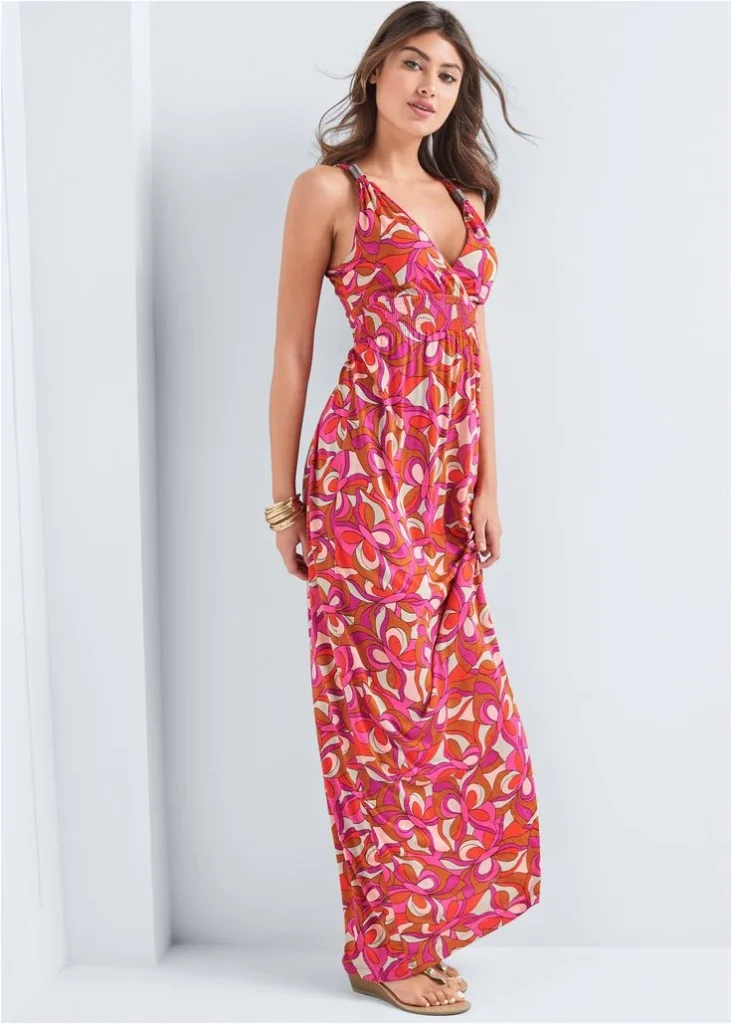 25 Perfect Summer Dresses for Women Over 40 Women Outfits over 40 15