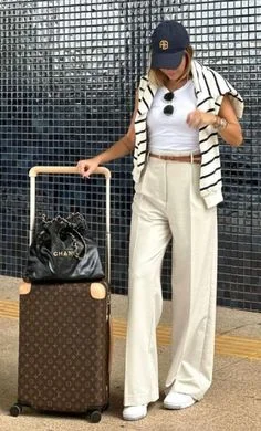 AIRPORT OUTFIT IDEAS FOR SUMMER 2024 2 1