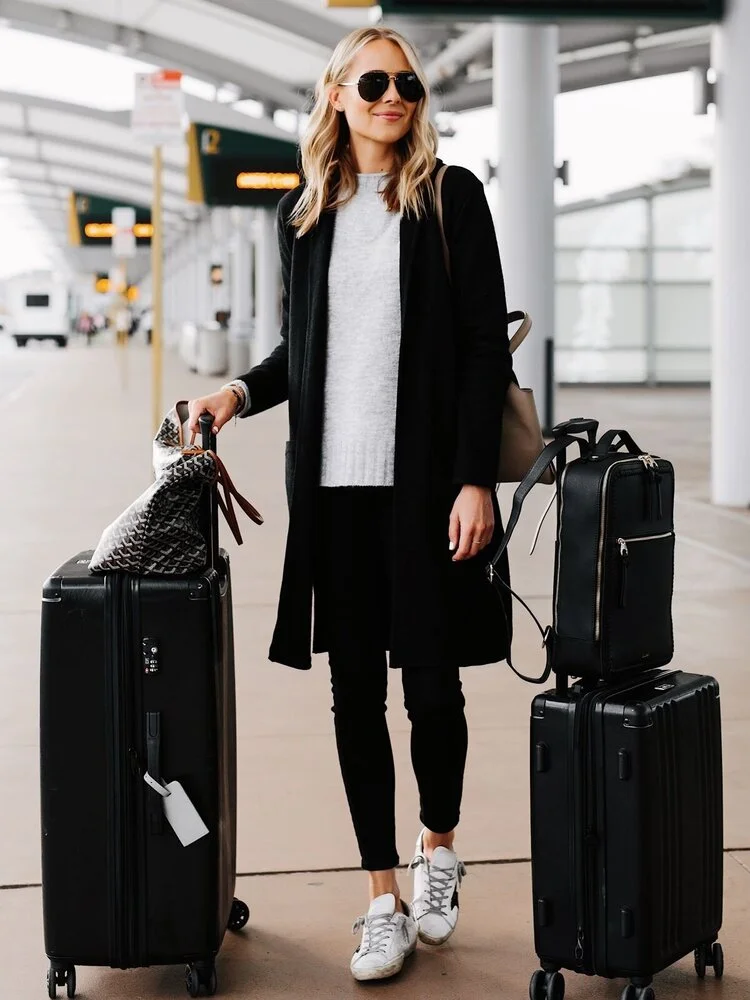 Airport Outfit Ideas vhindinews 31