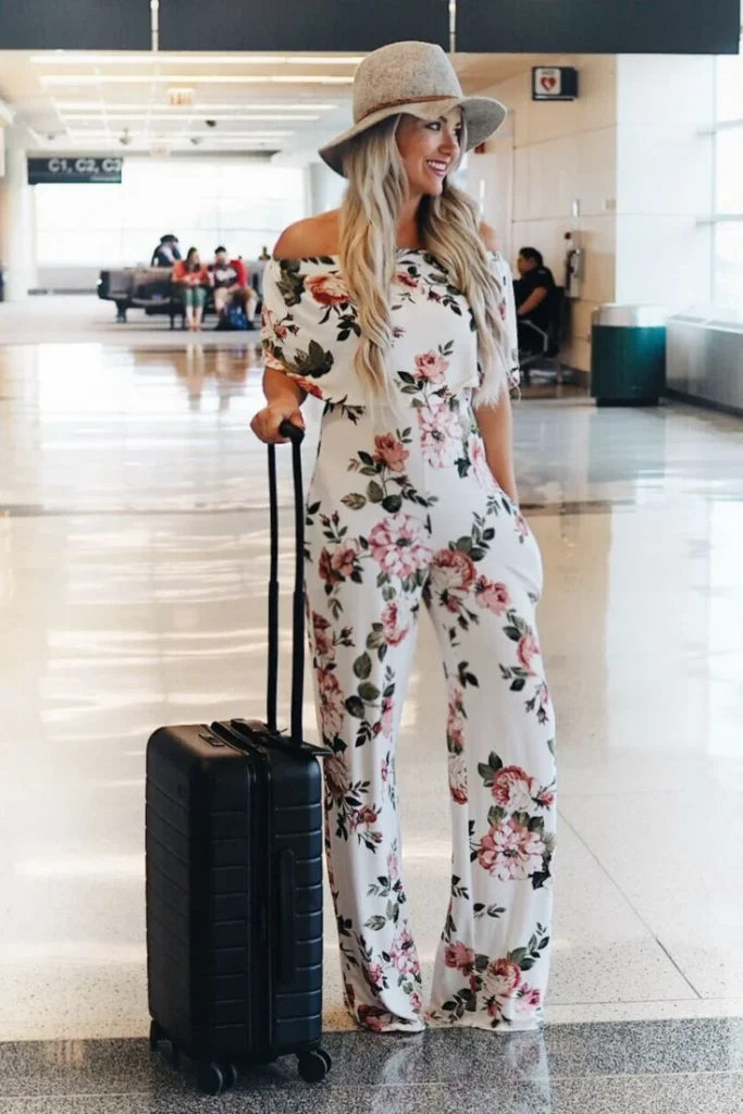 Airport Outfit Ideas vhindinews 32