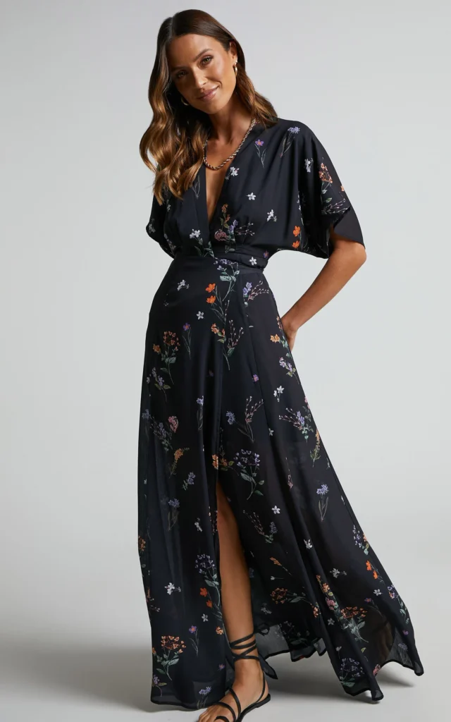 Erenza Extended Sleeve Wrap Maxi Dress in Black Flower Field 7