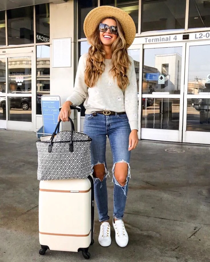 How To Dress For Airport Top 25 Airport Outfits For Long Flights vhindinews 14