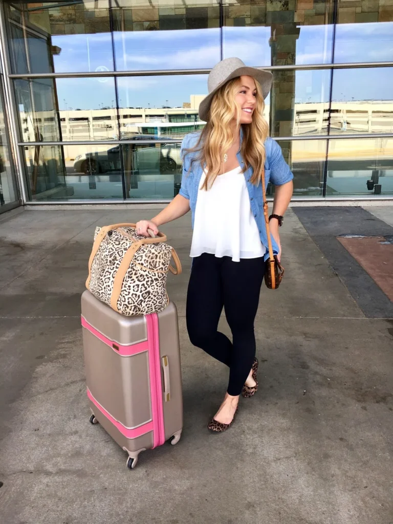 How To Dress For Airport Top 25 Airport Outfits For Long Flights vhindinews 9