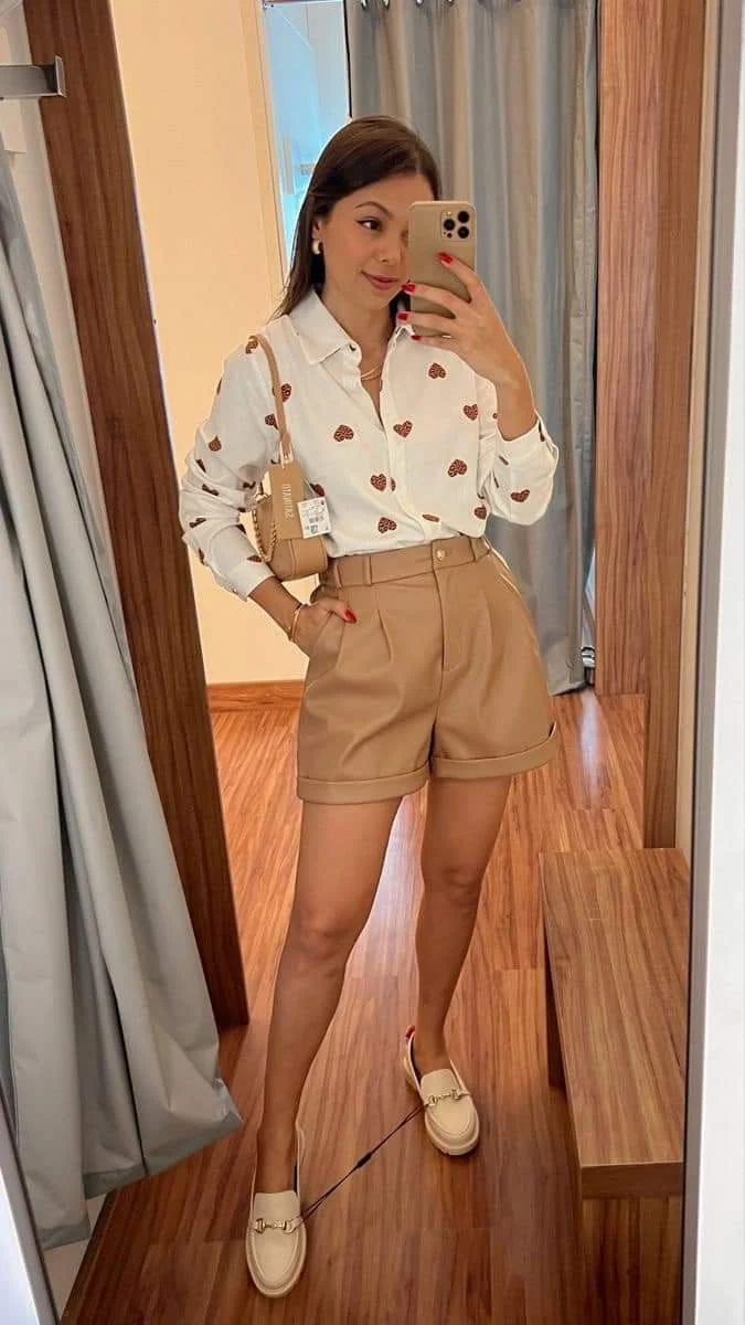 What to Wear for Women Over 40 in Spring to Summer: 25 Spring Outfits for Women Over 40