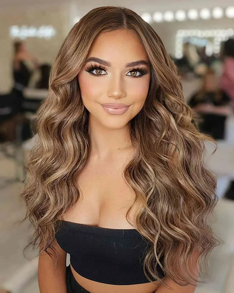Top 10 Prom Hairstyles for 2024 5