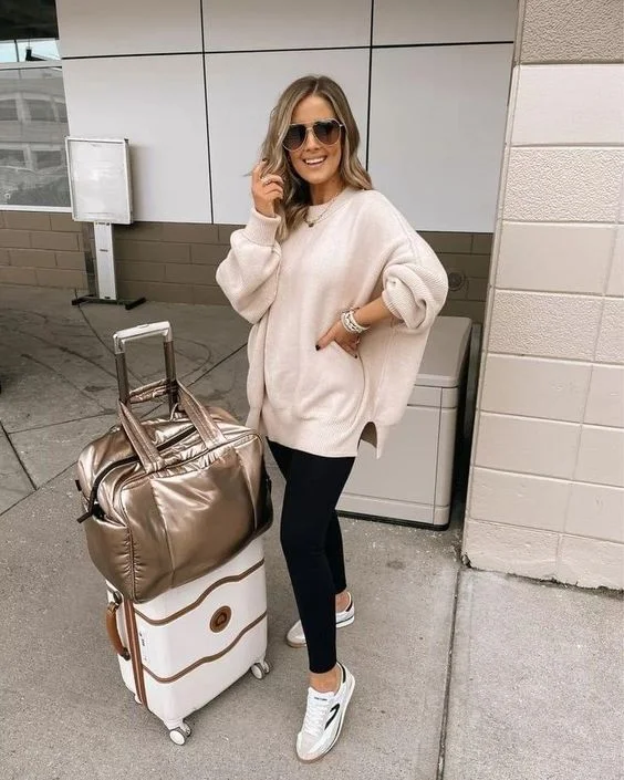 Top 35 Cute and Comfy Airport Outfits for Summer 2024 Travel in Style VHINDINEWS 21 1