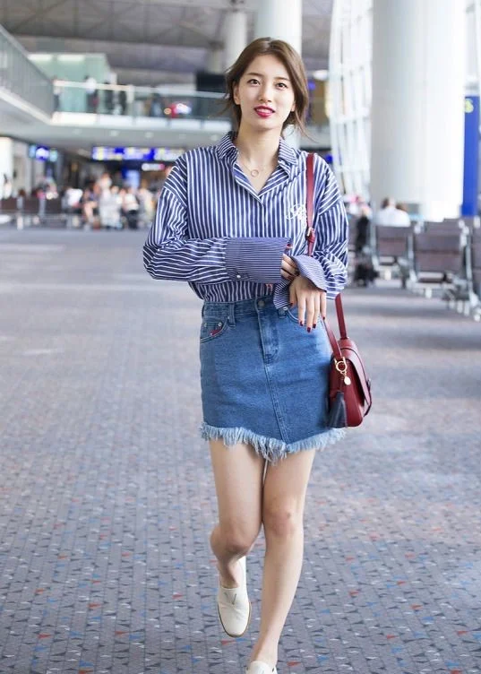 What to Wear at Airport 25 Comfy and Chic Airport Outfits Airport Outfits Vhindinews 14