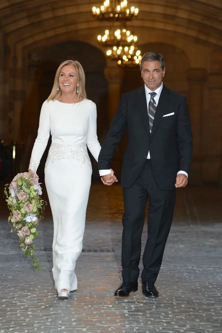 Anniversary Dress for Women Over 50: 30 Stunning Anniversary Dress for Women Over 50
