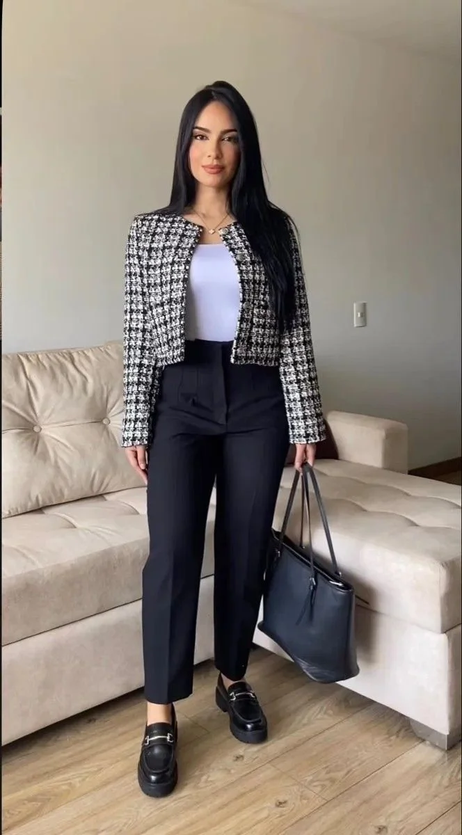 What to Wear on Business Event for Women: 44 Best Business Casual Outfits for Events