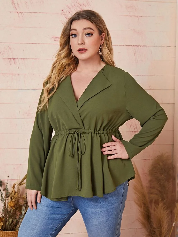 What to Wear with a Blouse for Plus-Size Women in the Office: 21 Best Professional Blouse Options
