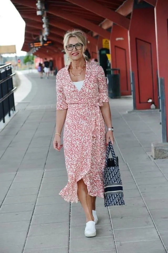 25 Best Boho Outfit for Women Over 50: Stunning Outfits for Old Women