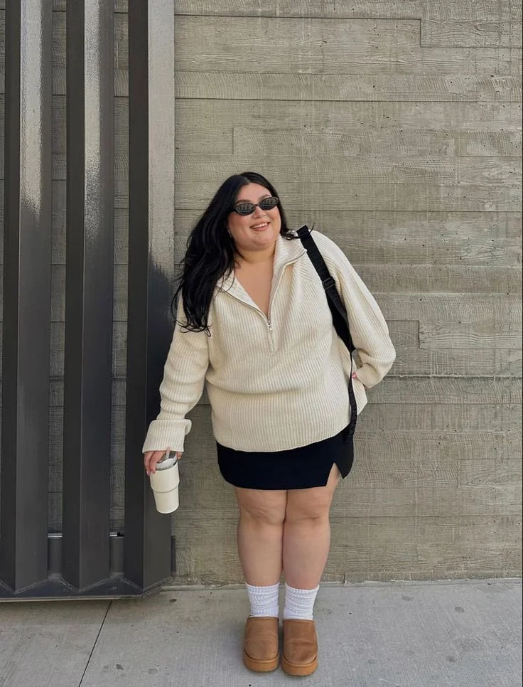 What to Wear if You Are Short and Chubby Women: 24 Best Outfit for Short and Chubby Woman