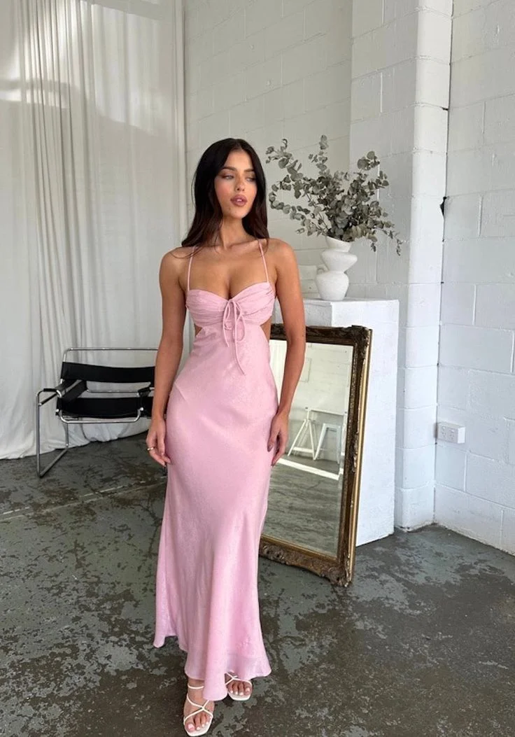 Can You Wear a Pink Dress to a Wedding? Here Are 21 Stunning Choices!