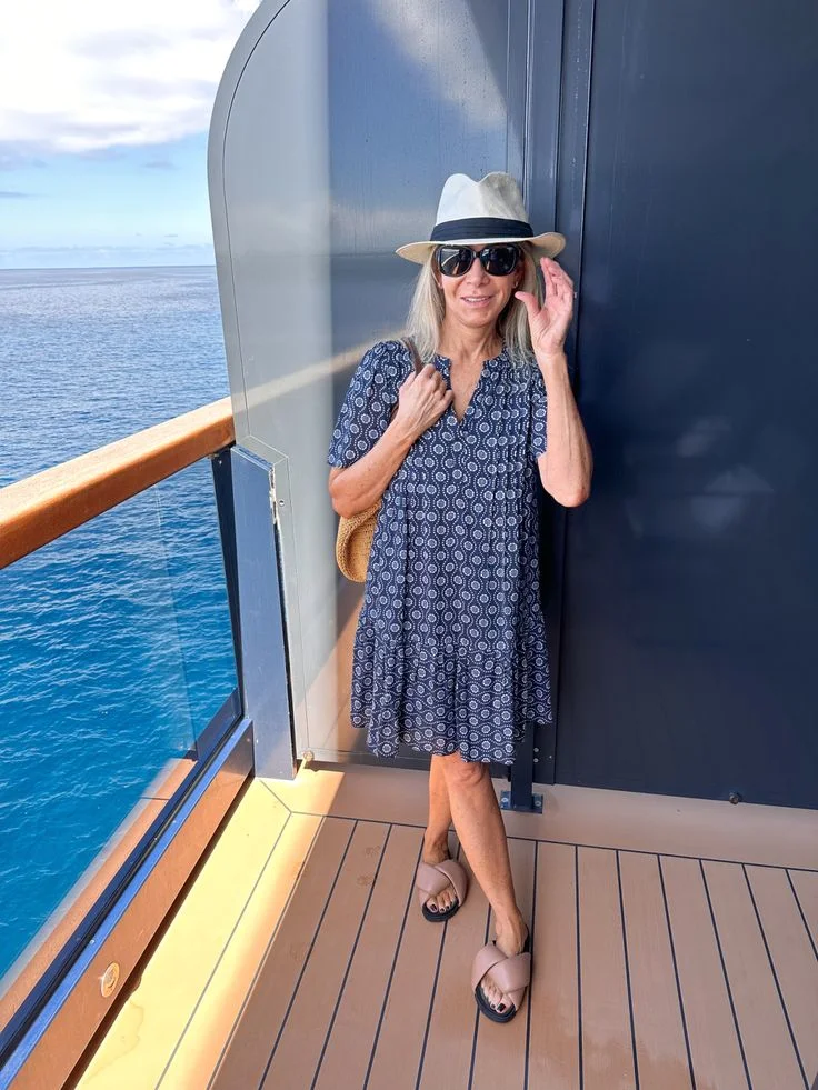 What Are the Best Cruise Outfits for Women Over 60? Here Are 20 Chic Picks!